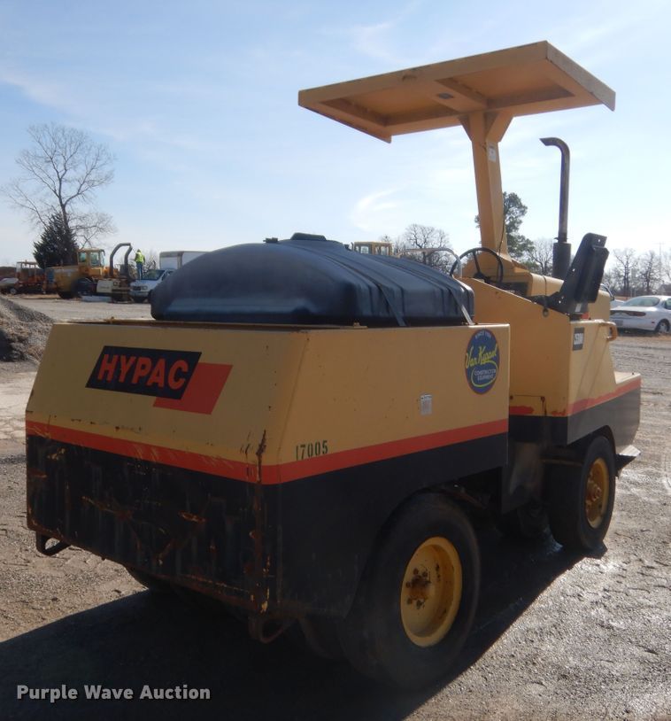 image for item DJ2357 2000 Hypac C530AH  pneumatic roller