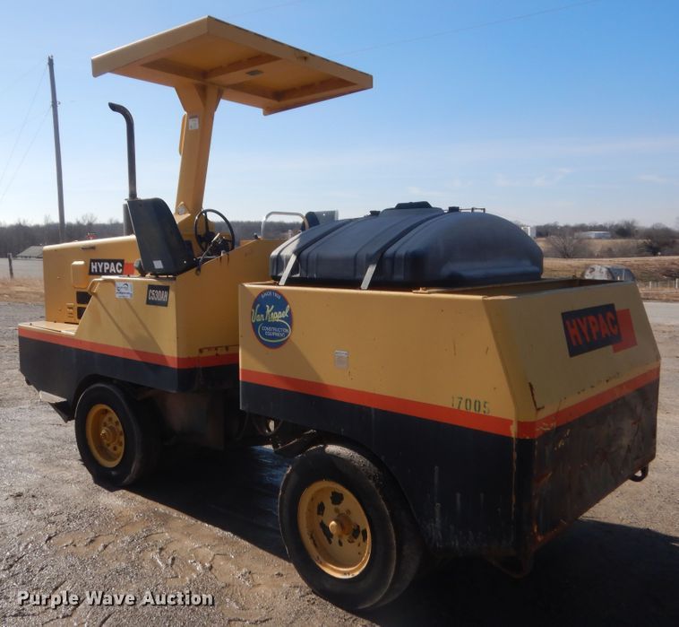 image for item DJ2357 2000 Hypac C530AH  pneumatic roller