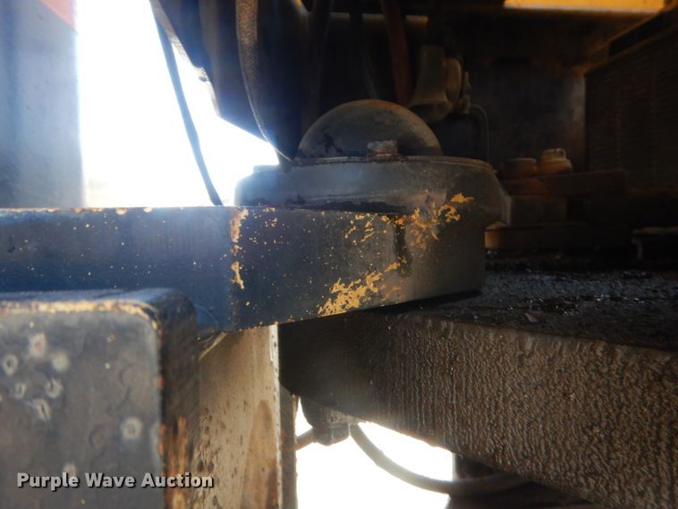 image for item DJ2357 2000 Hypac C530AH  pneumatic roller