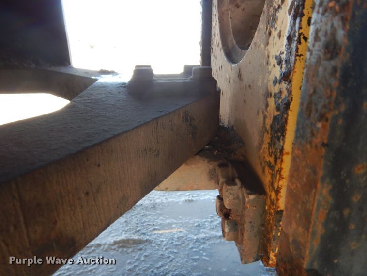 image for item DJ2357 2000 Hypac C530AH  pneumatic roller