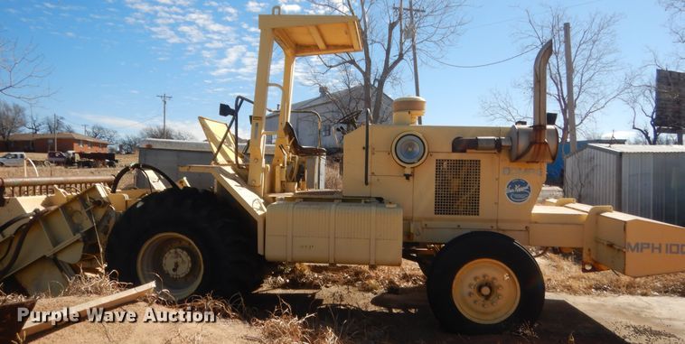 image for item DJ2360 2002 Bomag MPH100R  recycler