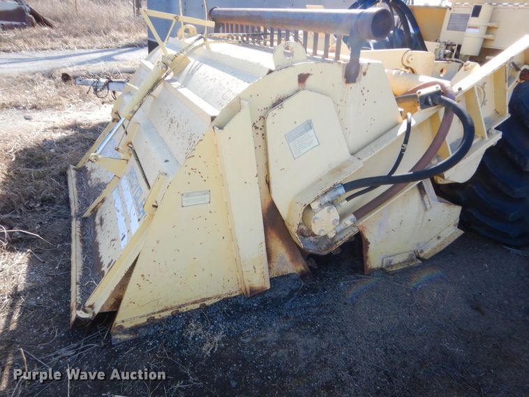 image for item DJ2360 2002 Bomag MPH100R  recycler