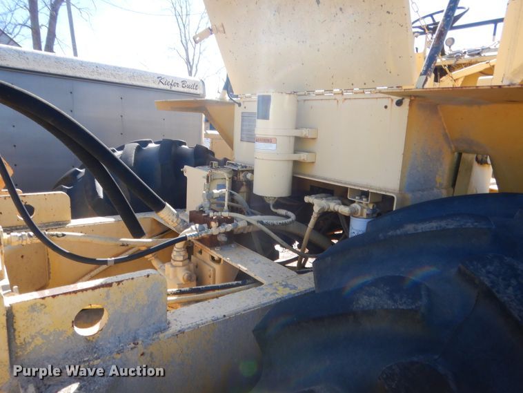 image for item DJ2360 2002 Bomag MPH100R  recycler