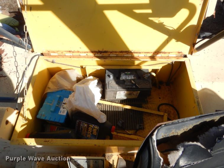 image for item DJ2360 2002 Bomag MPH100R  recycler