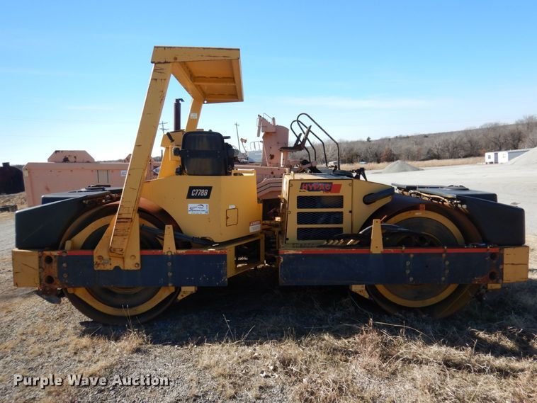 image for item DJ2362 2001 Hypac C778B  double drum vibratory roller