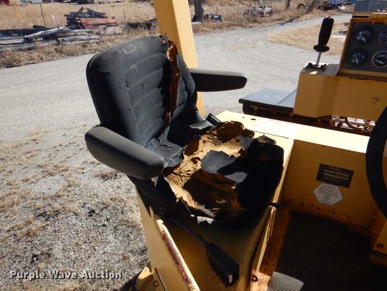 image for item DJ2362 2001 Hypac C778B  double drum vibratory roller