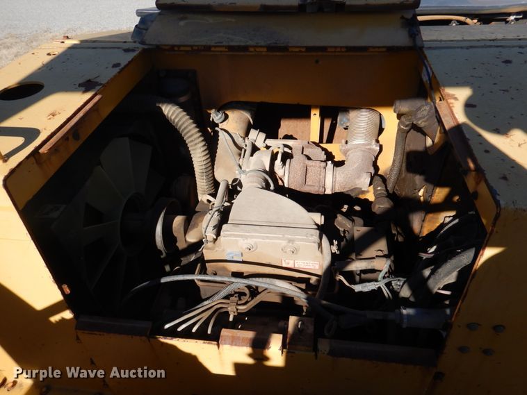 image for item DJ2362 2001 Hypac C778B  double drum vibratory roller