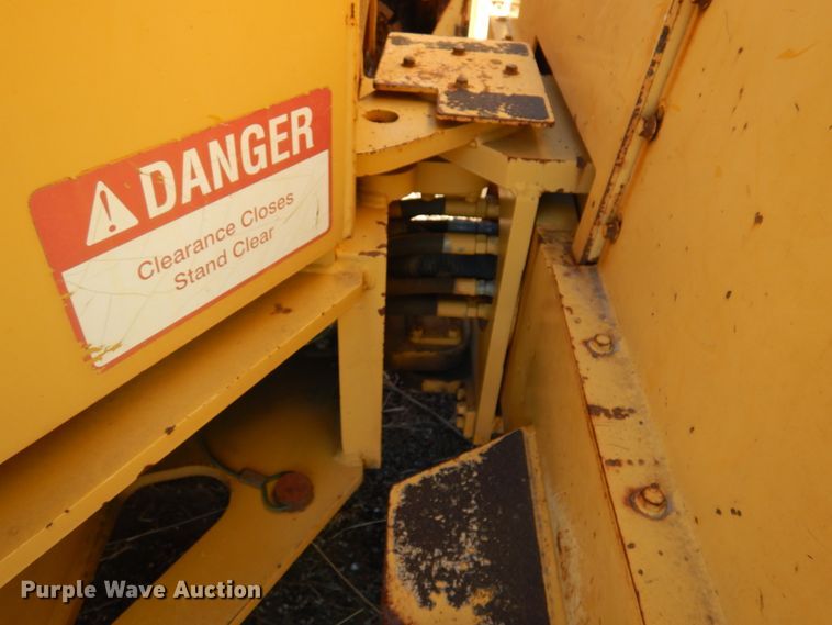 image for item DJ2362 2001 Hypac C778B  double drum vibratory roller