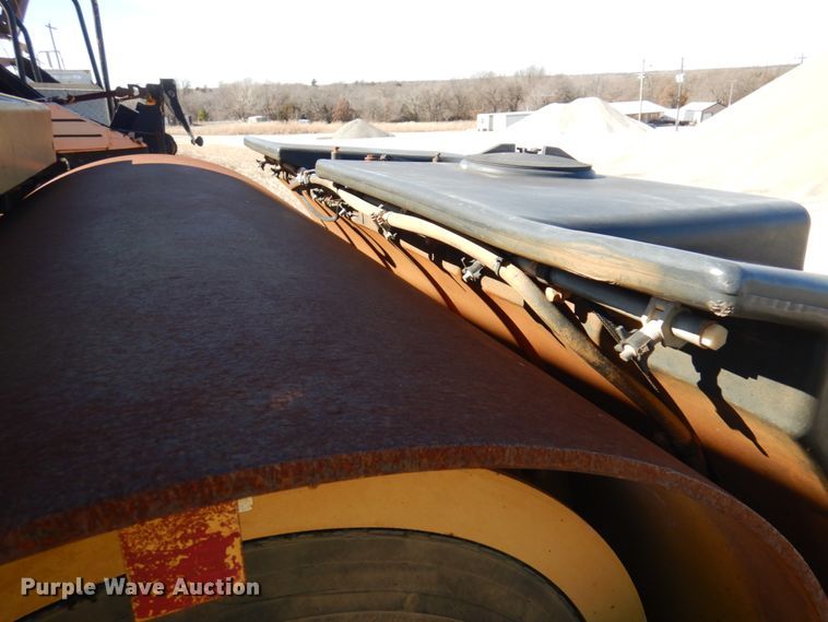 image for item DJ2362 2001 Hypac C778B  double drum vibratory roller