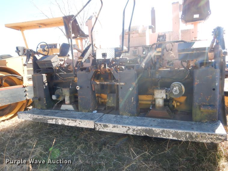 image for item DJ2363 Blaw Knox PF510  paver