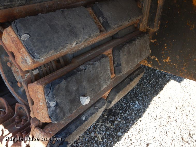 image for item DJ2363 Blaw Knox PF510  paver