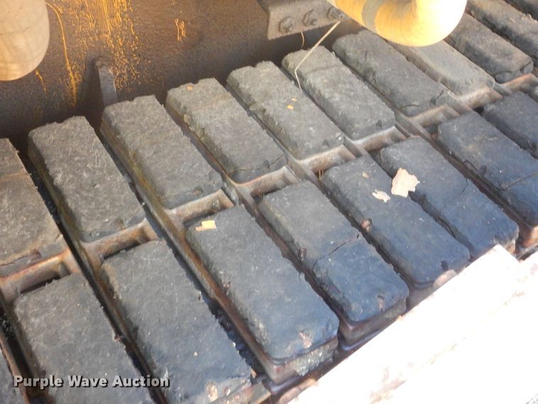 image for item DJ2363 Blaw Knox PF510  paver