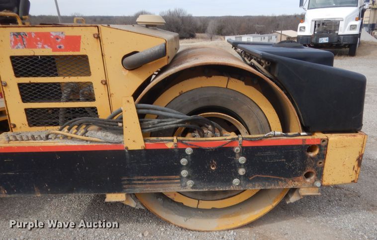 image for item DJ2364 1999 Hypac C778B  double drum vibratory roller