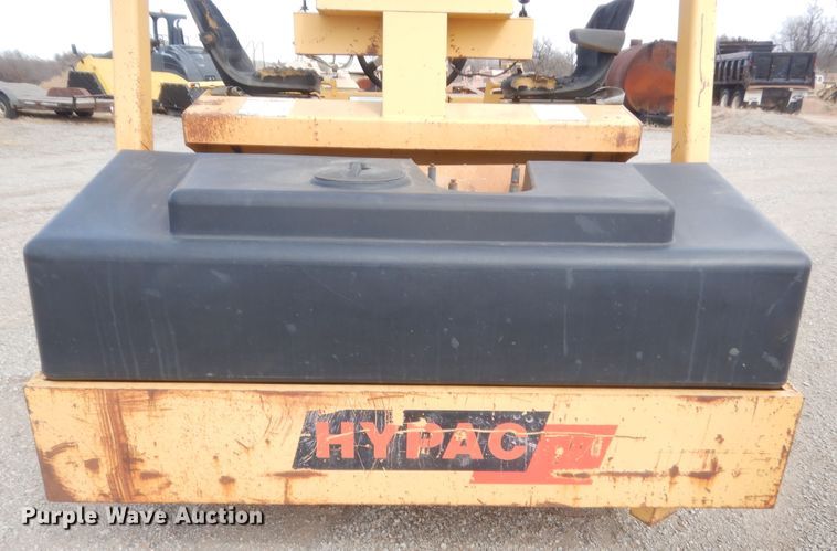 image for item DJ2364 1999 Hypac C778B  double drum vibratory roller