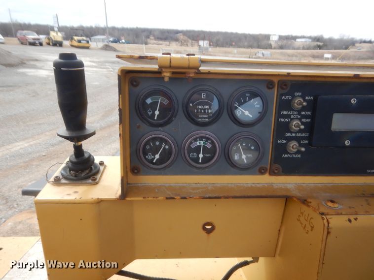 image for item DJ2364 1999 Hypac C778B  double drum vibratory roller