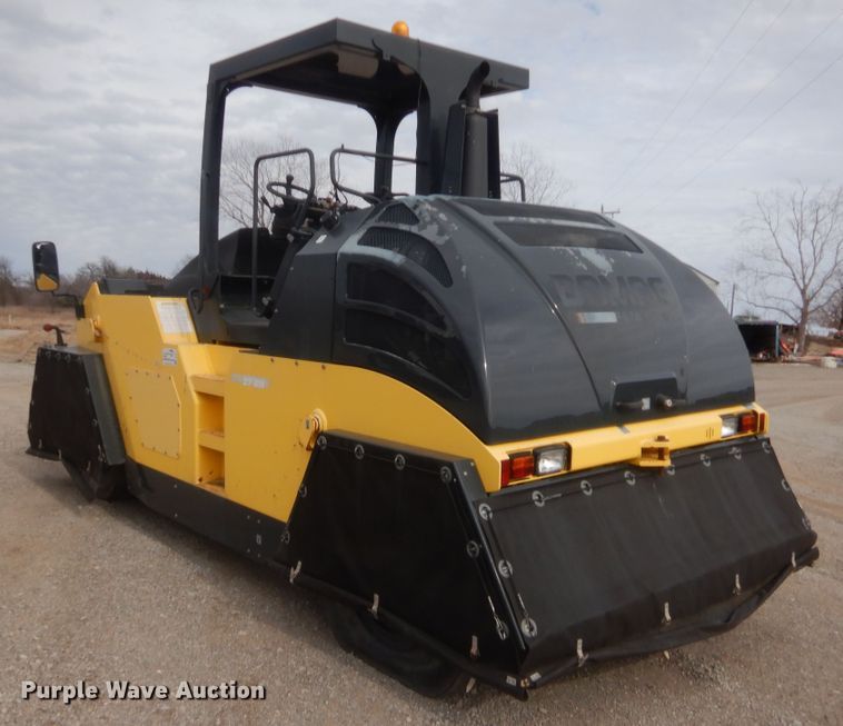 image for item DJ2371 2010 Bomag BW27RH  pneumatic roller