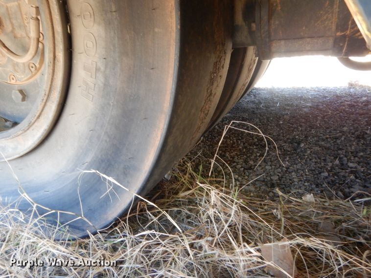 image for item DJ2371 2010 Bomag BW27RH  pneumatic roller