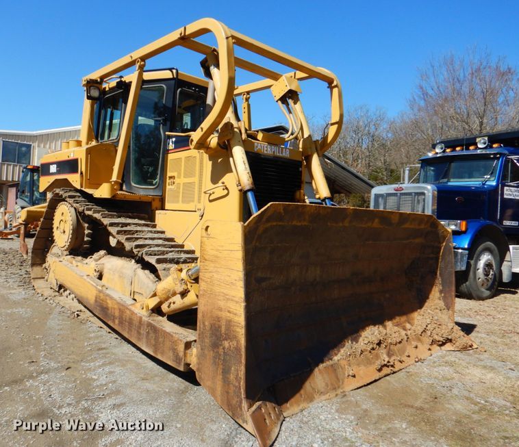 image for item DJ8671 2007 Caterpillar D6R XL Series III  dozer