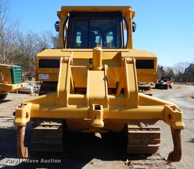 image for item DJ8671 2007 Caterpillar D6R XL Series III  dozer