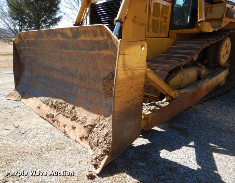 image for item DJ8671 2007 Caterpillar D6R XL Series III  dozer