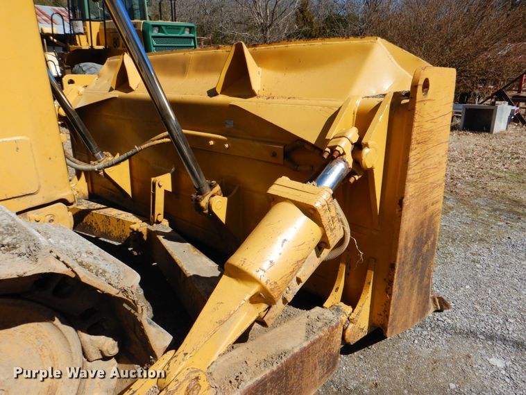 image for item DJ8671 2007 Caterpillar D6R XL Series III  dozer