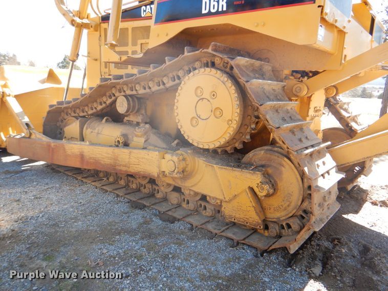 image for item DJ8671 2007 Caterpillar D6R XL Series III  dozer