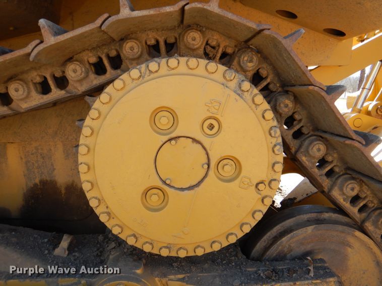 image for item DJ8671 2007 Caterpillar D6R XL Series III  dozer