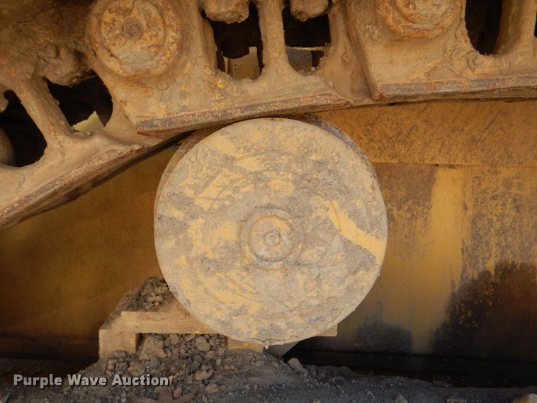 image for item DJ8671 2007 Caterpillar D6R XL Series III  dozer