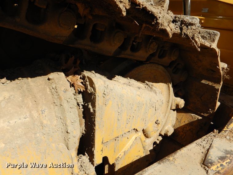 image for item DJ8671 2007 Caterpillar D6R XL Series III  dozer