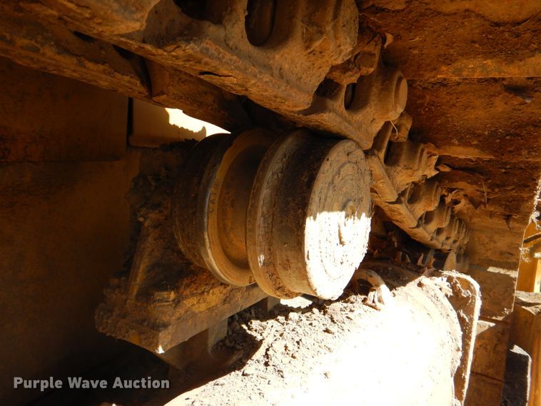 image for item DJ8671 2007 Caterpillar D6R XL Series III  dozer