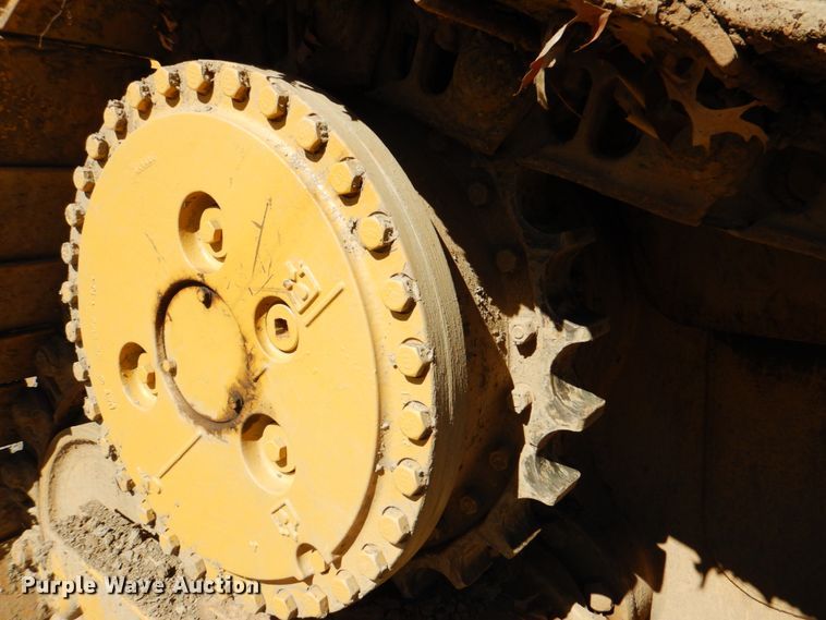 image for item DJ8671 2007 Caterpillar D6R XL Series III  dozer