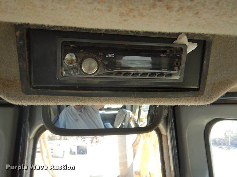 image for item DJ8671 2007 Caterpillar D6R XL Series III  dozer