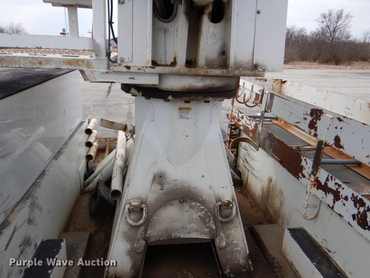 image for item DJ8694 2006 International 4400  pressure digger derrick truck