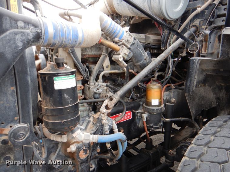 image for item DJ8695 2009 Western Star 4900SA  crane truck