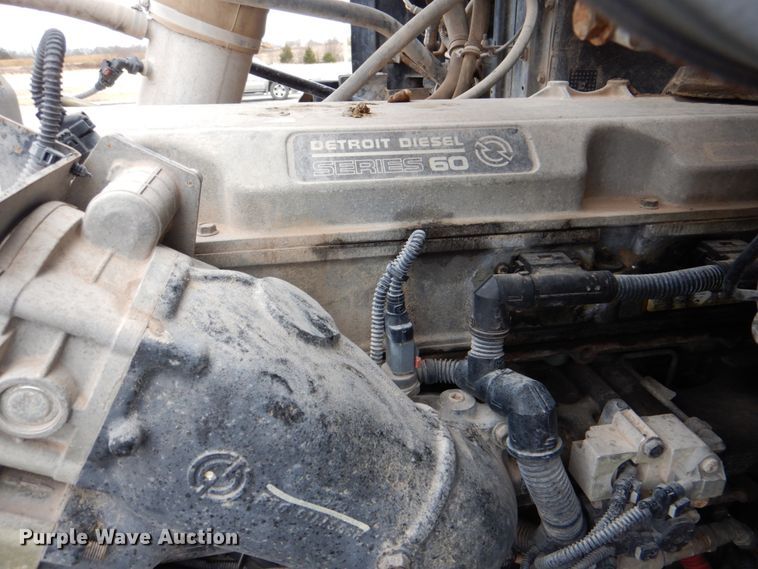 image for item DJ8695 2009 Western Star 4900SA  crane truck