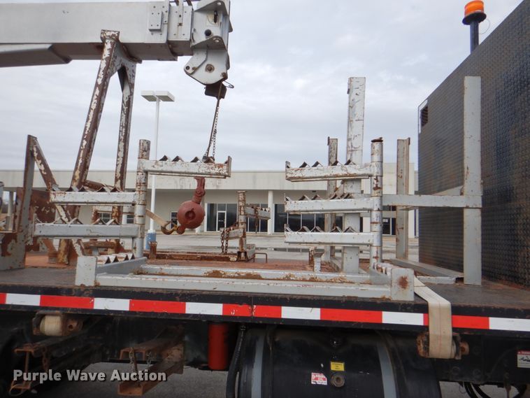 image for item DJ8695 2009 Western Star 4900SA  crane truck