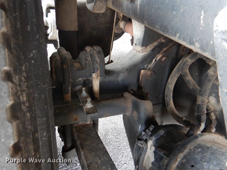 image for item DJ8695 2009 Western Star 4900SA  crane truck