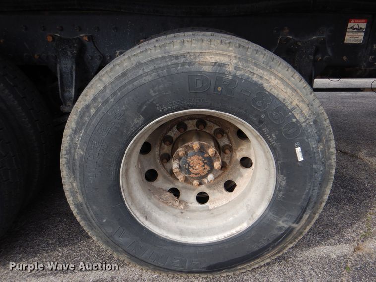 image for item DJ8695 2009 Western Star 4900SA  crane truck