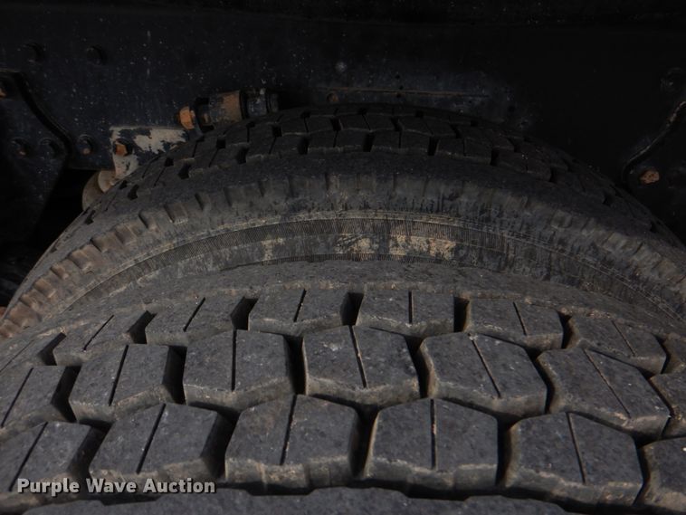 image for item DJ8695 2009 Western Star 4900SA  crane truck