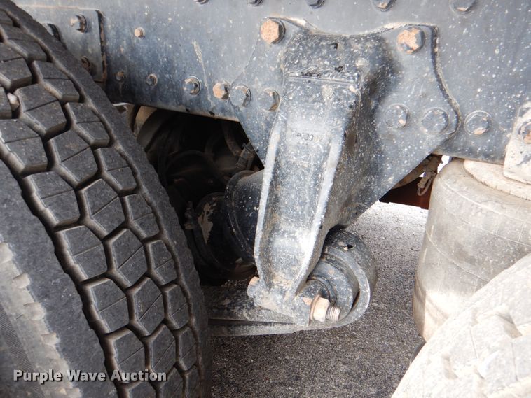 image for item DJ8695 2009 Western Star 4900SA  crane truck