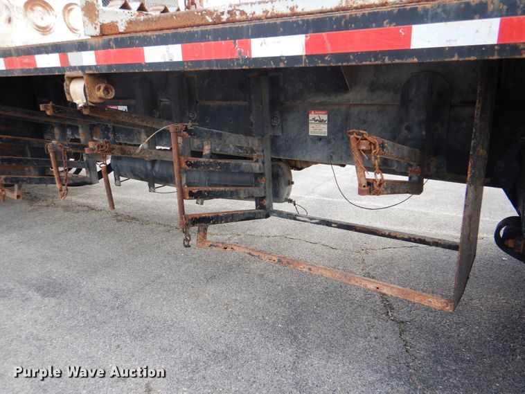 image for item DJ8695 2009 Western Star 4900SA  crane truck