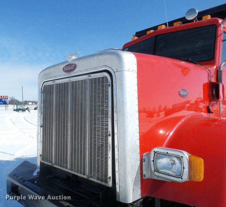 image for item DL0796 2007 Peterbilt 357  dump truck