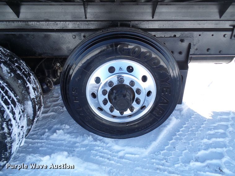 image for item DL0796 2007 Peterbilt 357  dump truck