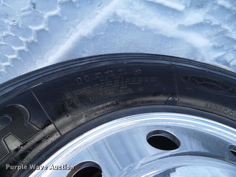 image for item DL0796 2007 Peterbilt 357  dump truck