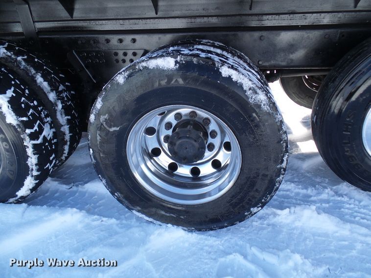 image for item DL0796 2007 Peterbilt 357  dump truck