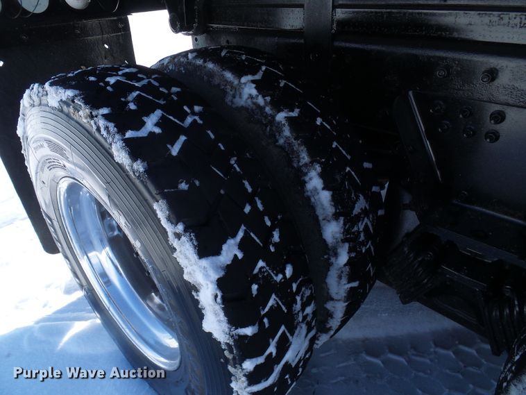 image for item DL0796 2007 Peterbilt 357  dump truck