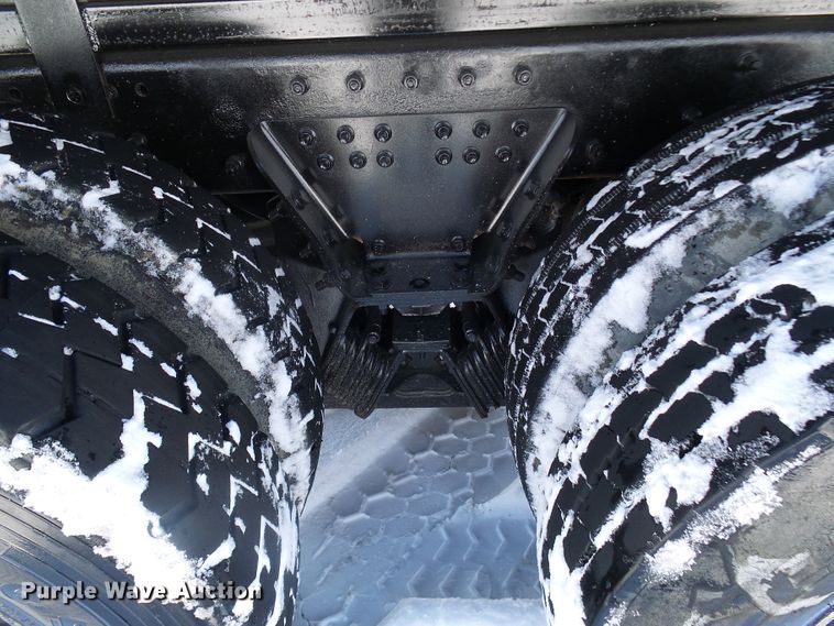 image for item DL0796 2007 Peterbilt 357  dump truck