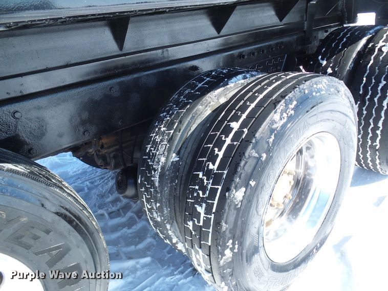 image for item DL0796 2007 Peterbilt 357  dump truck