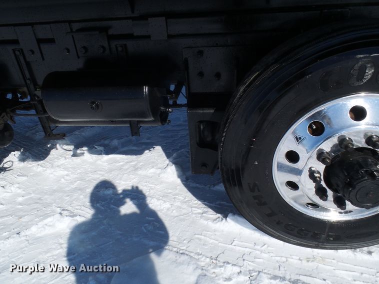 image for item DL0796 2007 Peterbilt 357  dump truck