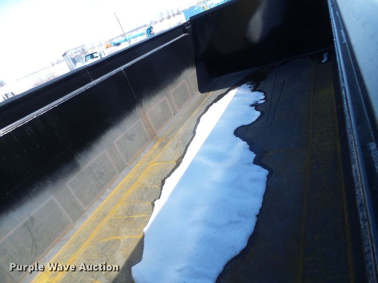 image for item DL0796 2007 Peterbilt 357  dump truck